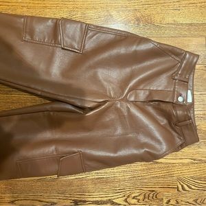Aritzia Wilfred Modern Cargo